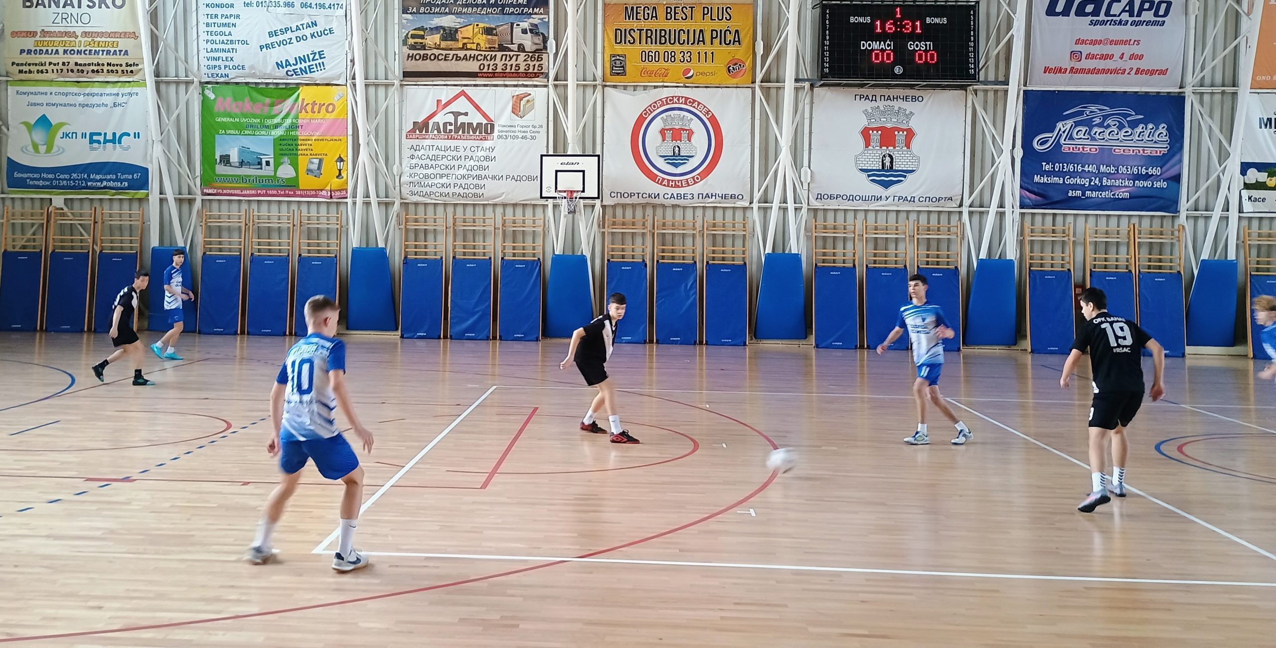 Банатско Ново Село: У току је „Сретењски турнир“ у малом фудбалу